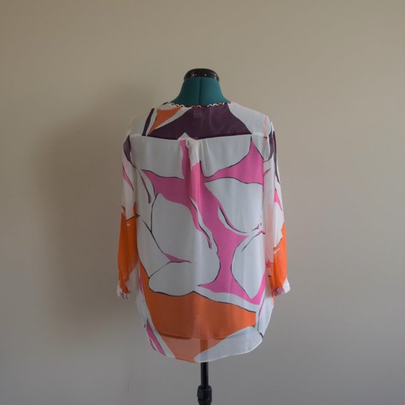 DVF 100% Silk Patterned Peasant Blouse - Picture 8 of 15